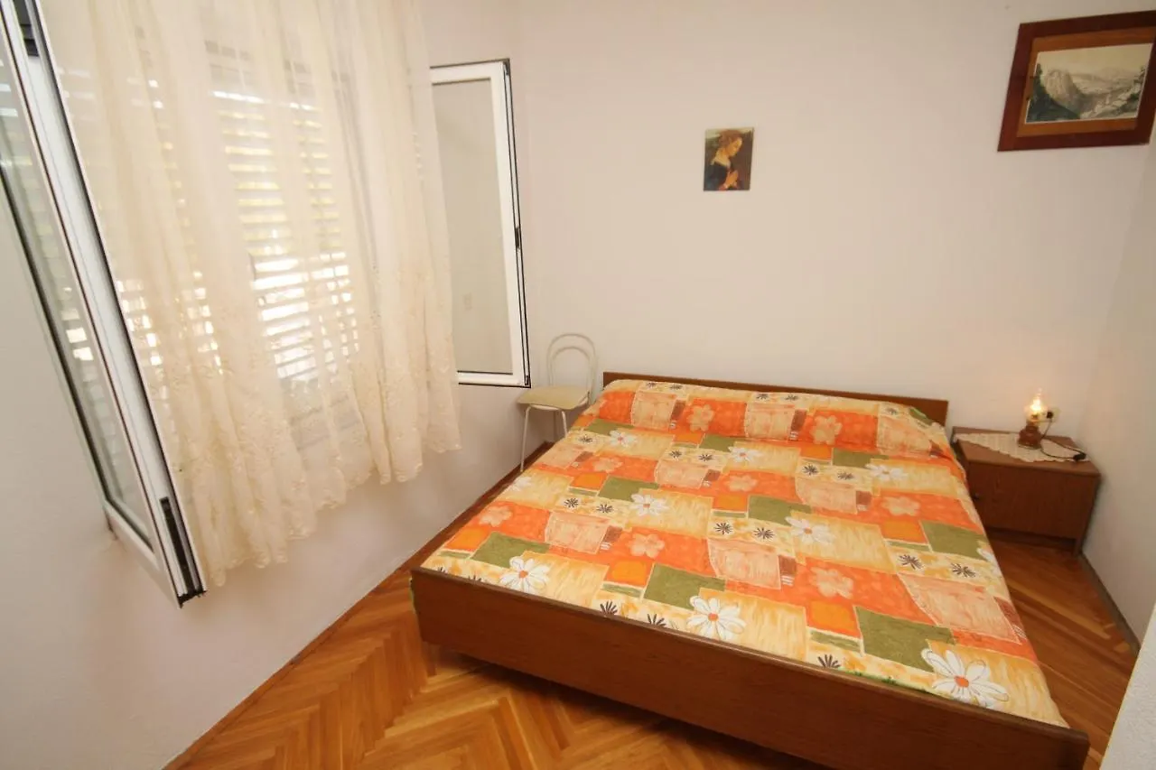 Apartment Kukljica 8277C