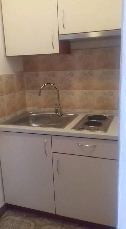 Apartment Kukljica 8277C Croatia